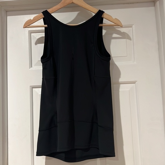 New Balance Tank Top - Picture 4 of 8